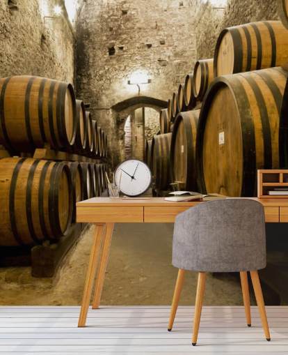 Carta da parati murale con botti di vino nella vecchia cantina