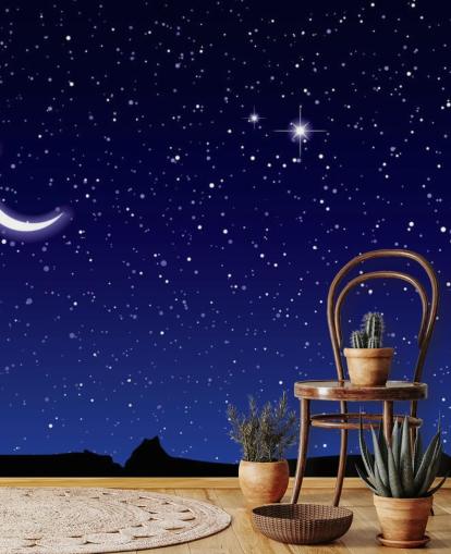Halve maan en sterren op marineblauwe muurschildering