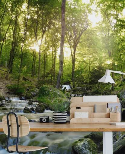 grön vattenfall tapet kallad Forest Waterfall på Wallsauce för sovrum, badrum och kontor