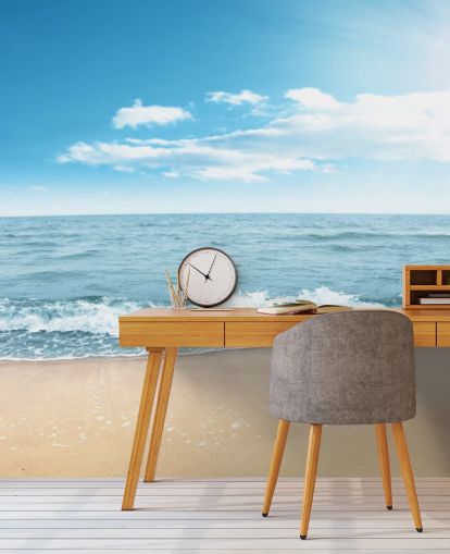 Schaumigen Wellen auf Sonnenstrand Wallpaper