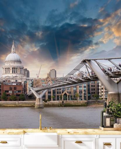 murale Millennium Bridge