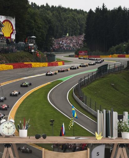 Zoomet ud Billede af F1 Race Track Baggrund