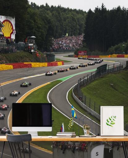 Image agrandie du papier peint de la piste de course de F1