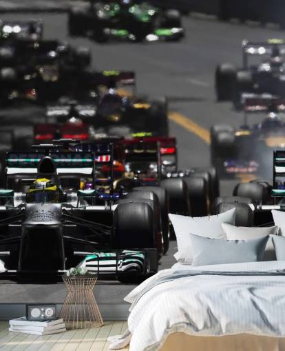 F1 Cars in Race Wallpaper