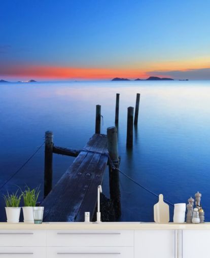 Lake og brygge ved Sunset Wall Mural