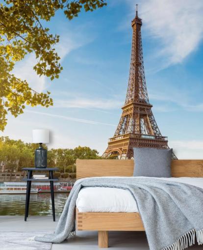 eiffel-torni aurinkoisena päivänä tapetti