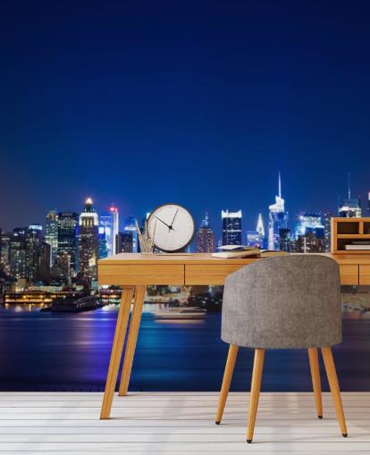 mural azul de papel de parede de paisagem urbana de Nova York chamado Manhattan Night Skyline para quartos e escritórios