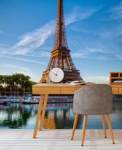 eiffel-torni muotokuva heijastuu vedessä tapetti