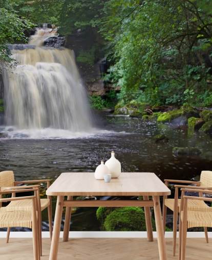Fondo de pantalla de cascada de bosque secreto