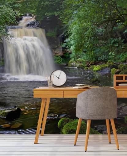 Geheime Woodland Wasserfall Tapete