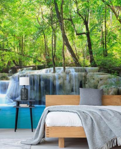 papier peint mural en cascade personnalisable bleu et vert appelé Erawan Waterfall, Thaïlande pour les bureaux, les chambres et les salons papier peint mural en cascade personnalisable bleu et vert appelé Erawan Waterfall, Thaïlande pour les bureaux, les chambres et les salons