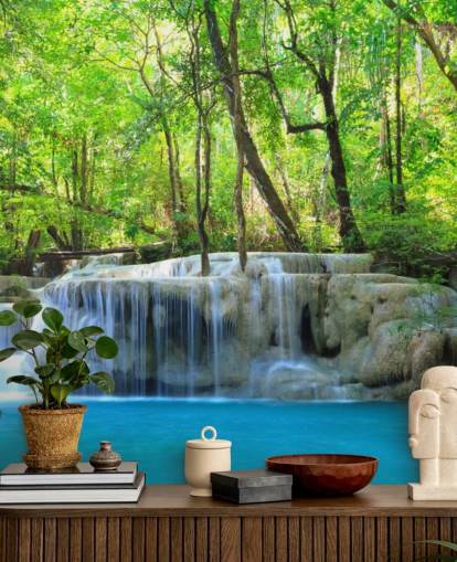 mural de papel pintado de cascada personalizable azul y verde llamado Cascada de Erawan, Tailandia, para oficinas, dormitorios y salas de estar