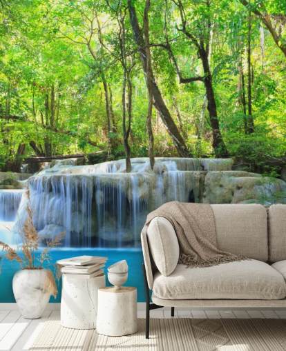 mural de papel de parede de cachoeira personalizável azul e verde chamado Erawan Waterfall, Tailândia para escritórios, quartos e salas de estar mural de papel de parede de cachoeira personalizável azul e verde chamado Erawan Waterfall, Tailândia para escritórios, quartos e salas de estar