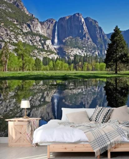 Decorazione murale con vista lago e montagna