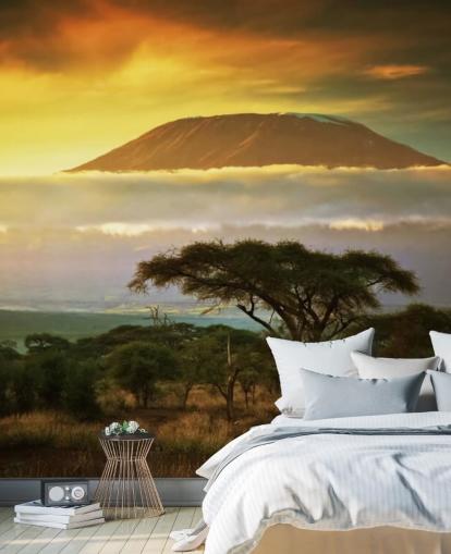Mount Kilimanjaro over skyer vægmaleri