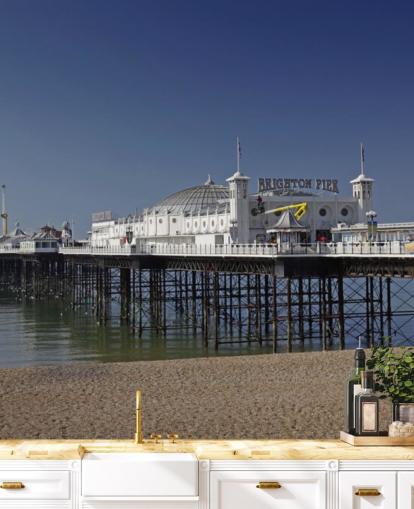 Brighton Pier on a Sunny Day Wallpaper