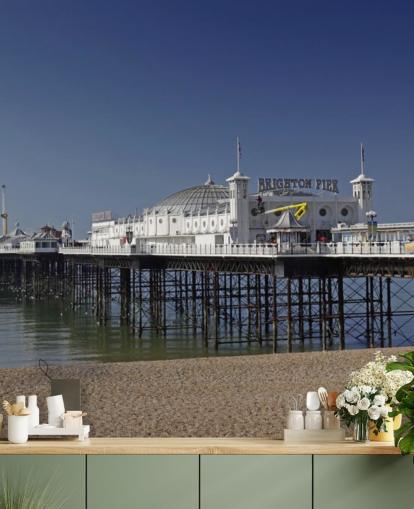 Brighton Pier on a Sunny Day Wallpaper