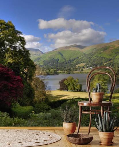 Decorazione murale con bellissimi alberi del Lake District, lago e colline Decorazione murale con bellissimi alberi del Lake District, lago e colline