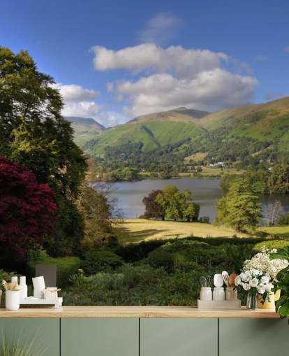 Wunderschönes Lake District Bäume See und Hügel Fototapete