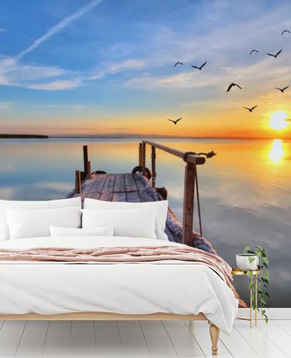 muurschildering op het meer genaamd Lake Sunrise at Wallsauce voor badkamers, slaapkamers en kantoren muurschildering op het meer genaamd Lake Sunrise at Wallsauce voor badkamers, slaapkamers en kantoren