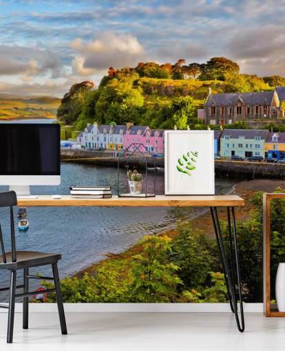 Portree, Isle of Skye Scotland Wallpaper