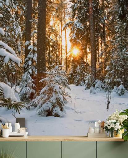 carta da parati murale bianca personalizzabile con foresta chiamata Winter Wonderland per sale da pranzo e salotti