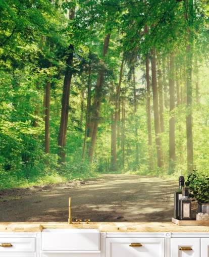 grønt tilpasset tretapet kalt Forest Track Sunlight for stuer eller kontorer 