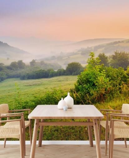 Misty Countryside Hills behang Misty Countryside Hills behang