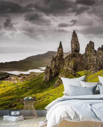 Spitz zulaufende Felsformation Schottland Fototapete