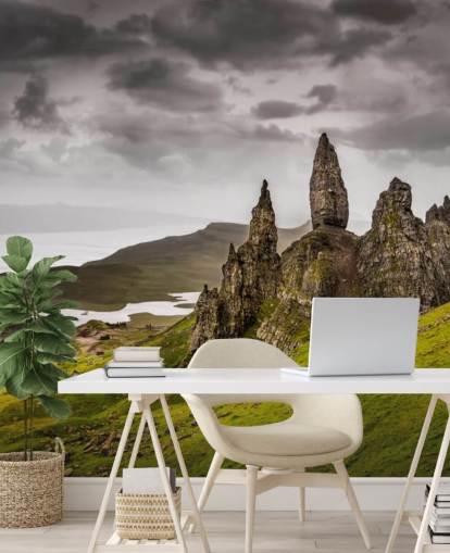 Decorazione murale scozzese con formazione rocciosa appuntita