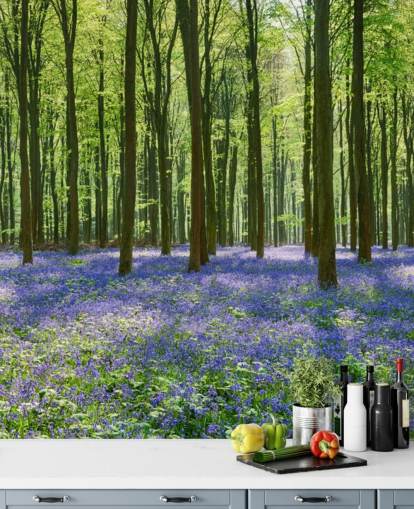blå og grøn skov tapet vægmaleri kaldet Bluebell Forest til soveværelser, stuer og køkkener