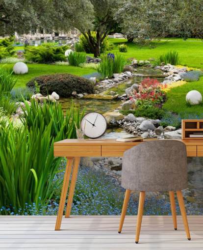 groene aanpasbare vijverbehangmuurschildering genaamd Asian Garden and Pond voor verzorgingstehuizen, bedrijven en tandartsen