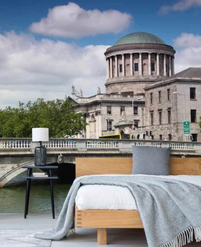 Hintergrundbild „Brücke in Dublin“