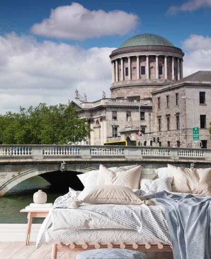 Hintergrundbild „Brücke in Dublin“