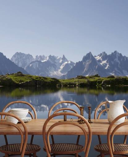 Muurschildering Snow Mountain Lake Muurschildering Snow Mountain Lake