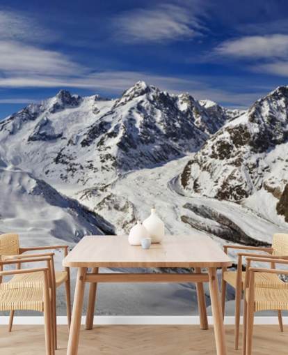 Verschneite Berge und blauer Himmel Fototapete