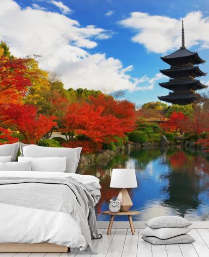 Decorazione murale con alberi rossi e verdi