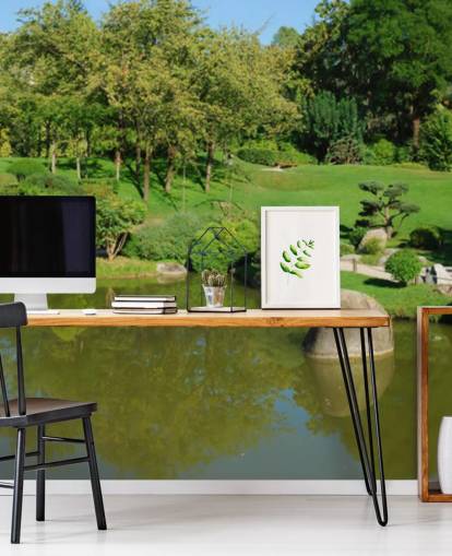 Decorazione murale con giardino giapponese e ponte rosso