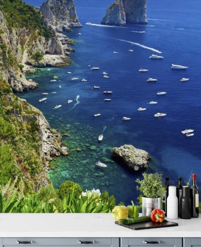 Blue Waters Capri Coast Line mit Schnellbooten Fototapete Blue Waters Capri Coast Line mit Schnellbooten Fototapete