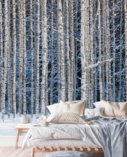 winterbos behangmuurschildering genaamd Snowy Birch Forest voor slaapkamers