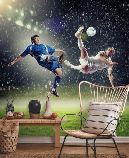 blauwe, groene en witte aanpasbare voetbalbehangmuurschildering genaamd Two Football Players Striking the Ball voor de kinderkamer blauwe, groene en witte aanpasbare voetbalbehangmuurschildering genaamd Two Football Players Striking the Ball voor de kinderkamer