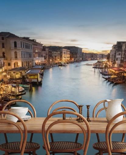 Descargar el fondo de pantalla a canal in venice at night