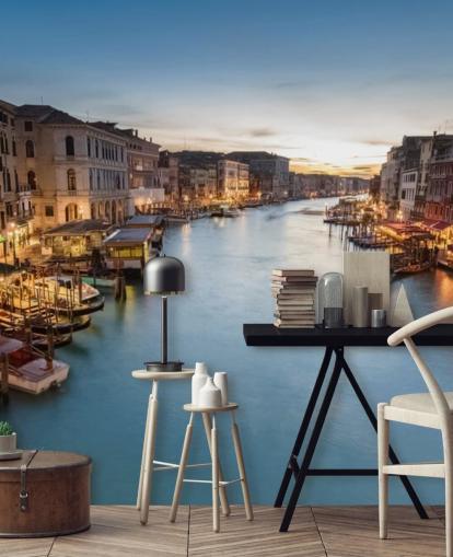 a canal in venice at night wallpaper