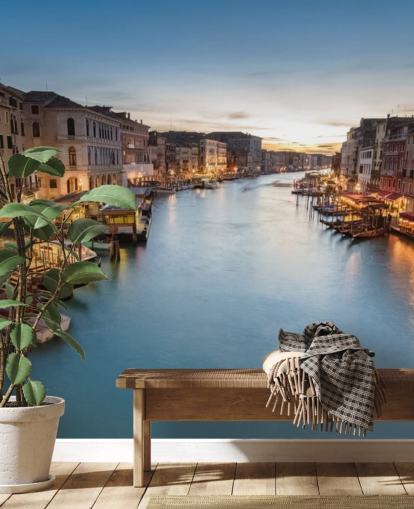 a canal in venice at night wallpaper