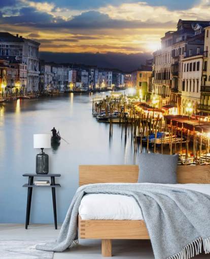 Venice at Night Wallpaper