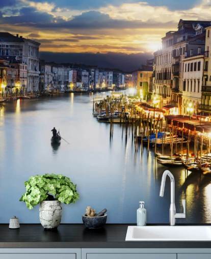 Venice at Night Wallpaper