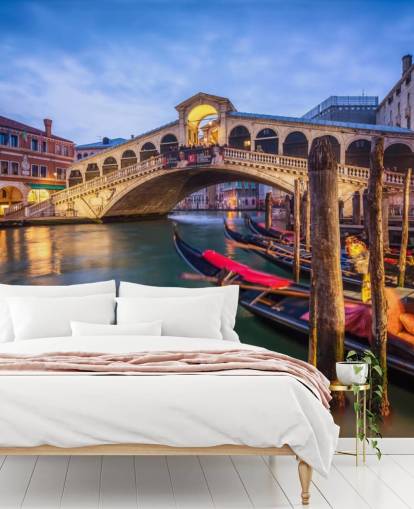 venetian bridge at night wallpaper venetian bridge at night wallpaper