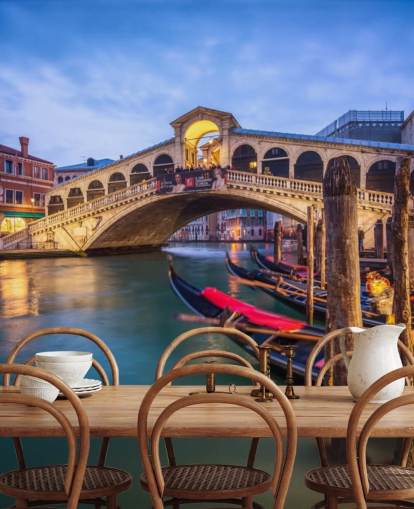 venetianska bron på natten tapeter