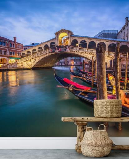 Descargar el fondo de pantalla venetian bridge at night