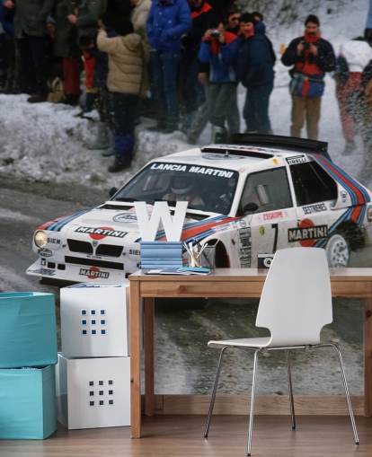 Papel pintado Coche de carreras en la nieve